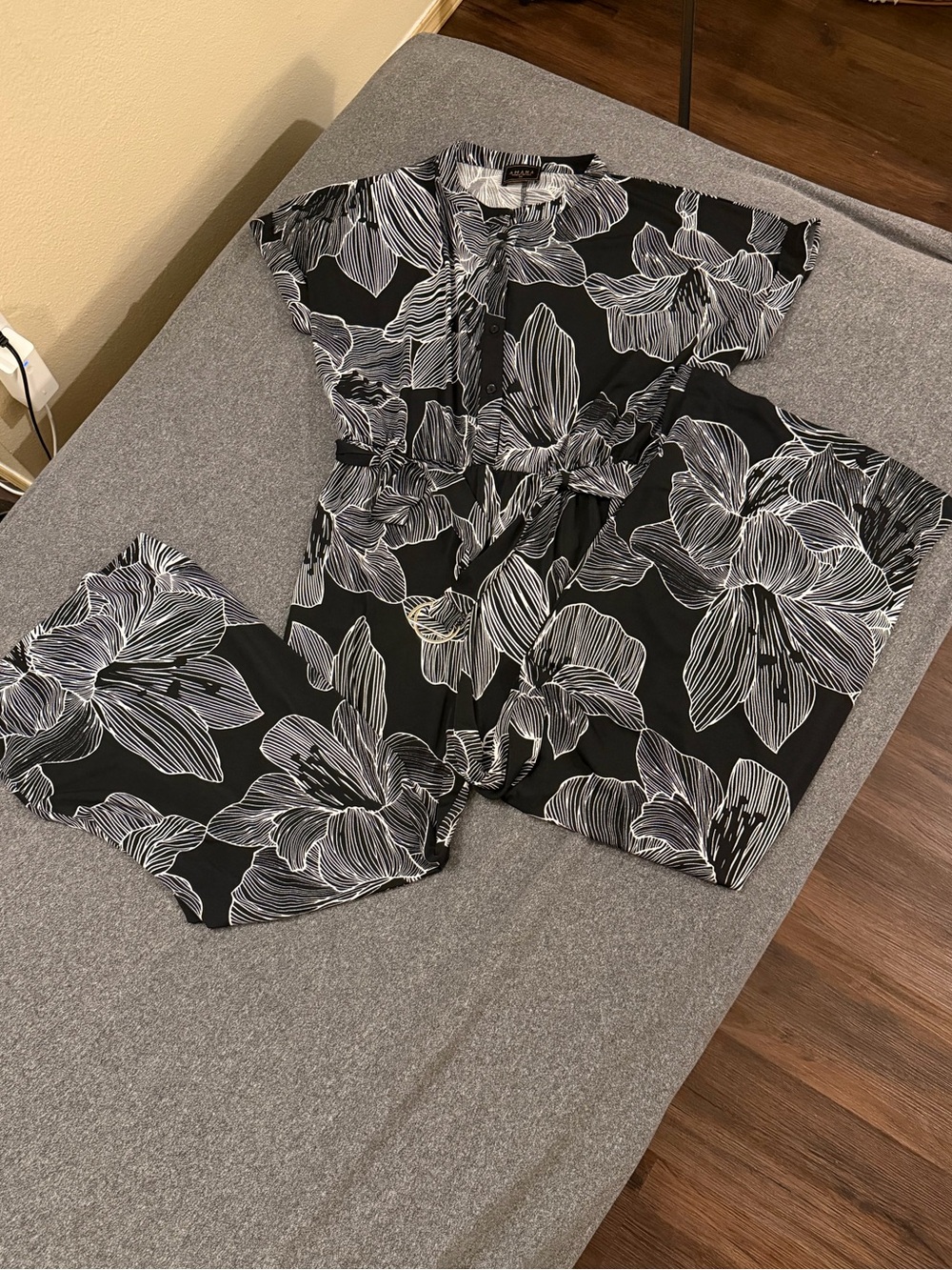 Black Floral Short-Sleeve Wide-Leg Jumpsuit with Tie Waist